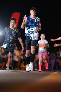 BIB: 1420, 443
                            <button type="button" onclick="openModal(22867029)" class="btn btn-primary btn-sm float-right btn-popup" data-toggle="modal" data-target=".modal-high-quality">
                        <i class="fas fa-shopping-cart"></i> Add to Cart
                    </button>
                                            <button type="button" onclick="isThisMe(22867029, true)" class="btn btn-success btn-sm float-right btn-popup btn-isme hidden" data-toggle="tooltip" data-placement="bottom" title="นี่คือรูปของคุณใช่ไหม คลิกที่นี่เพื่อเอาเข้าอัลบั้ม">
                        <i class="fas fa-plus"></i> Add to album
                    </button>
                    <button type="button" onclick="isThisMe(22867029, false)" class="btn btn-warning btn-sm float-right btn-popup btn-isnotme hidden">
                        <i class="fas fa-ban"></i> Remove from album
                    </button>